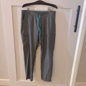 Figs brand grey women’s size M scrub pant.